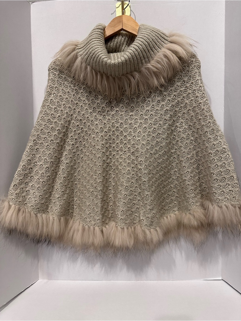 PONCHOJKT707 - Dolce Cabo Genuine Fur Trim Knit Poncho Cape Cream Beige